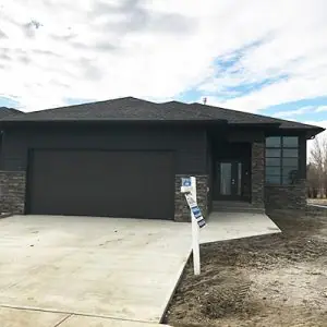 1061 maplewood dr mj