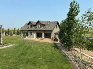 Custom garage 2 storey moose jaw horizon homes new home